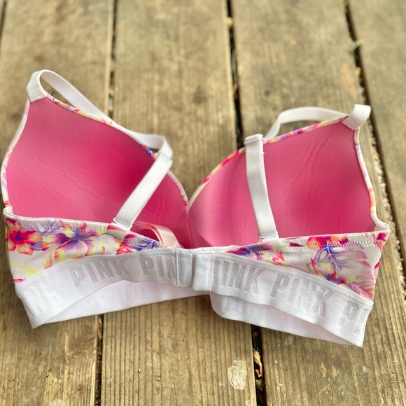 PINK Victoria’s Secret Wear Everywhere Lightly Padded Bra - Picture 3 of 3